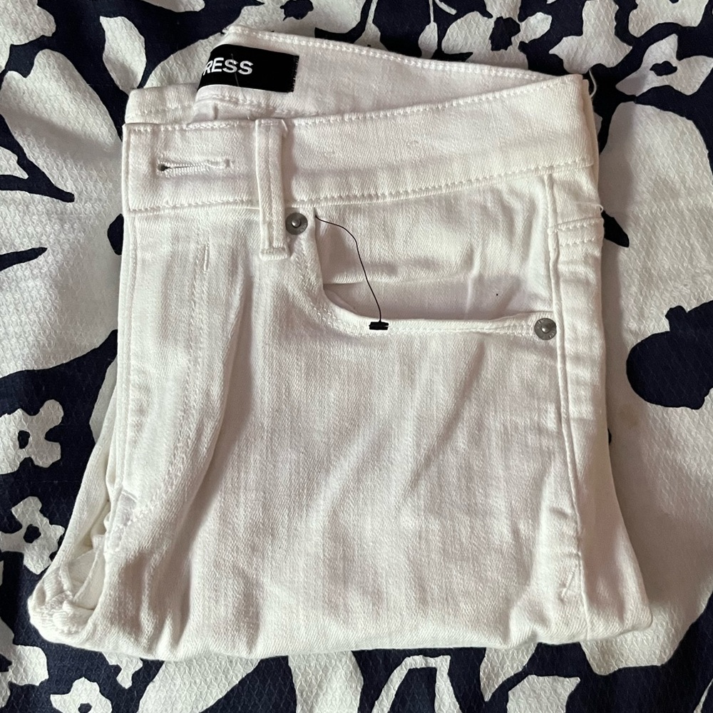 BNWOT White Express Skinny Jeans Size 4